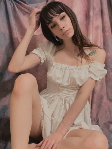 Foto di nudo di fuga di OnlyFans di Bel0vedbambi