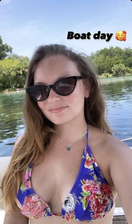 Foto di nudo di fuga di OnlyFans di Asmr Darling