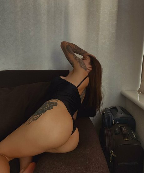 Foto di nudo di fuga di OnlyFans di Valeri Bulka