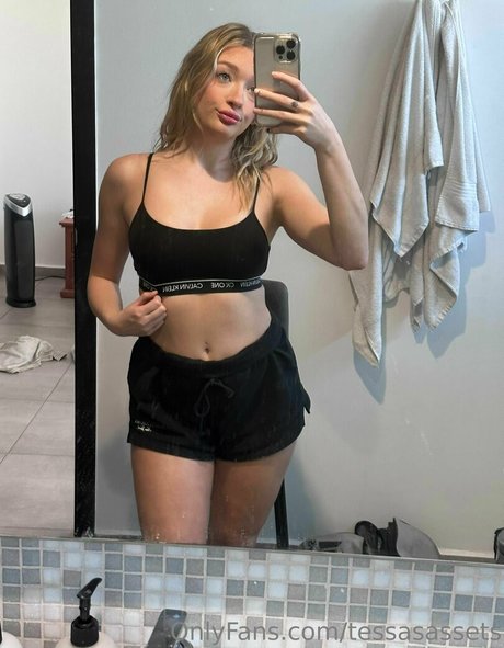 Foto di nudo di fuga di OnlyFans di Tessasassets