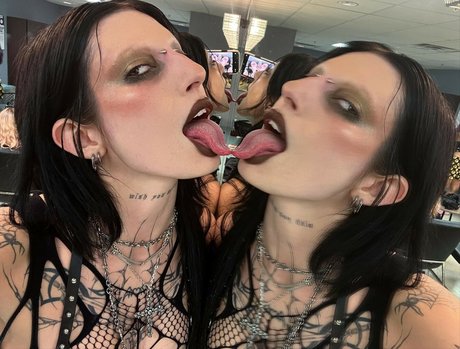 Deathbyromy