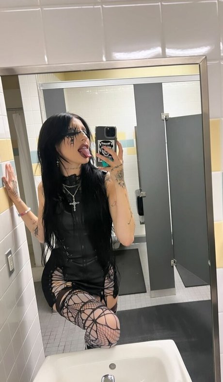 Deathbyromy