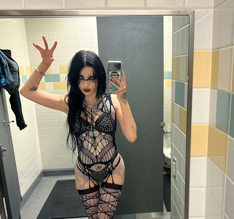 Deathbyromy