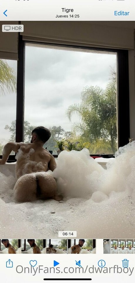 Foto di nudo di fuga di OnlyFans di Pekehottie