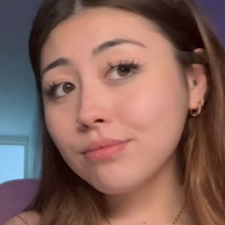 Foto di nudo di fuga di OnlyFans di Angelic Lofi Asmr