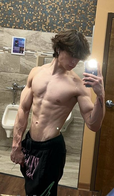 Foto di nudo di fuga di OnlyFans di Nateshreds