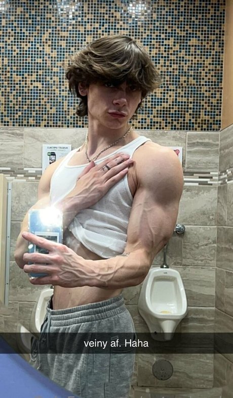 Foto di nudo di fuga di OnlyFans di Nateshreds