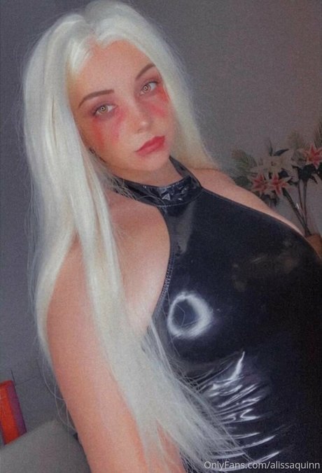 Foto di nudo di fuga di OnlyFans di Alissaquinn