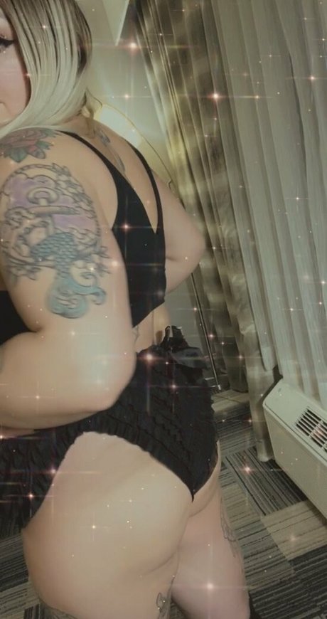 Foto di nudo di fuga di OnlyFans di Inkedshyvixen