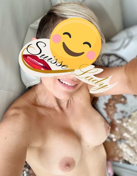 Foto di nudo di fuga di OnlyFans di Freeswissladyschweiz