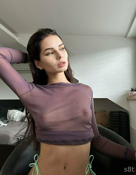 Foto di nudo di fuga di OnlyFans di Diva Bhady