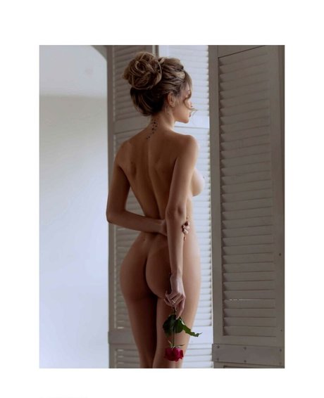 Foto di nudo di fuga di OnlyFans di Ekaterina Zueva