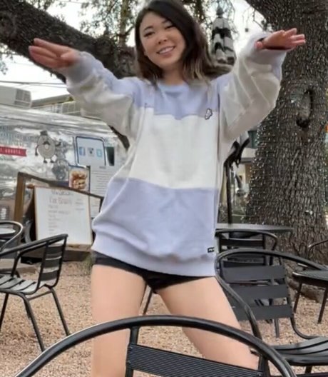 Extraemily