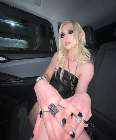 Taylor Momsen