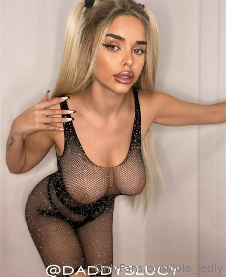 Foto di nudo di fuga di OnlyFans di Lolaredly