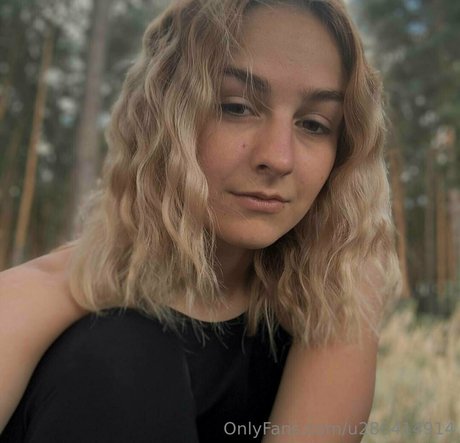 Foto di nudo di fuga di OnlyFans di Evapercy