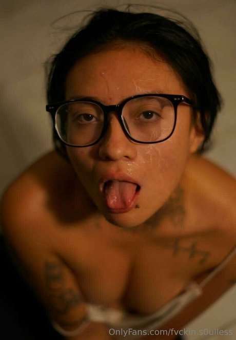 Foto di nudo di fuga di OnlyFans di Fvckins0ulless