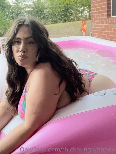 Foto di nudo di fuga di OnlyFans di Thickhungryhoney