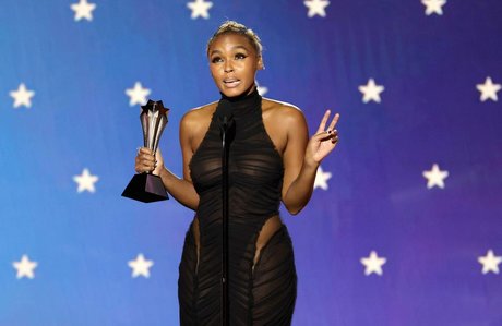 Foto di nudo di fuga di OnlyFans di Janelle Monae