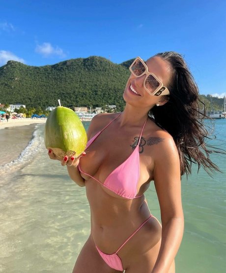 Foto di nudo di fuga di OnlyFans di Bojana Stevanovic