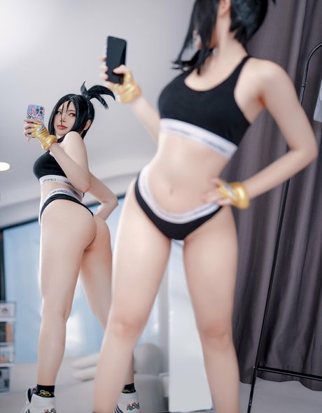 Zinieq Cosplayer