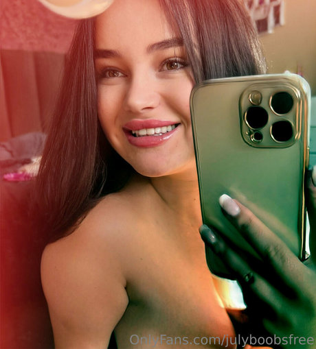 Julyboobsfree