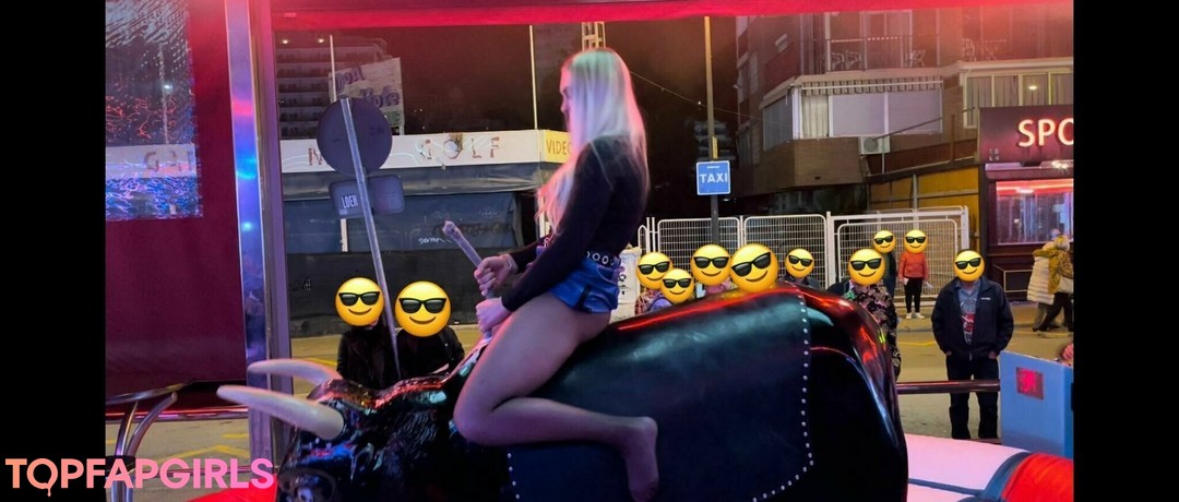Foto di nudo di fuga di OnlyFans di Siswet19 #1005