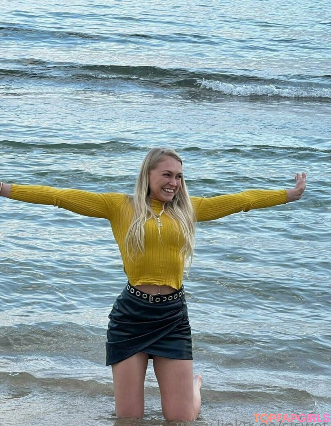 Foto di nudo di fuga di OnlyFans di Siswet19 #1008