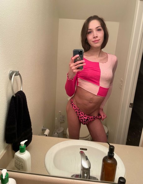 Allie Lilac