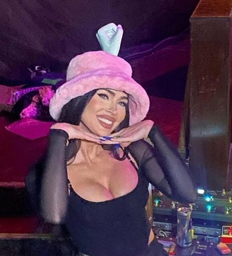 Foto di nudo di fuga di OnlyFans di Megan Fox