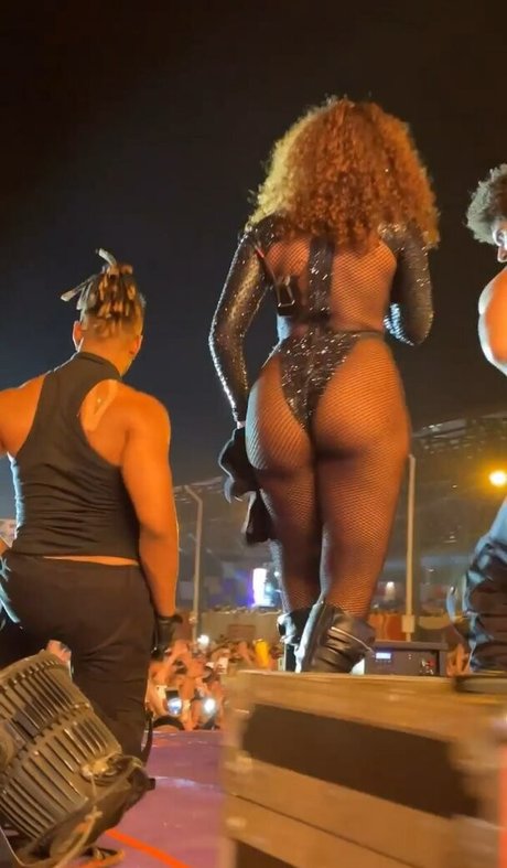 Iza Cantora