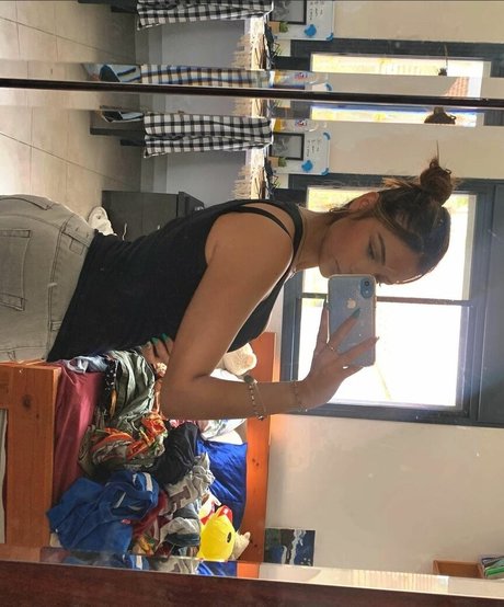Foto di nudo di fuga di OnlyFans di Aviya Danino