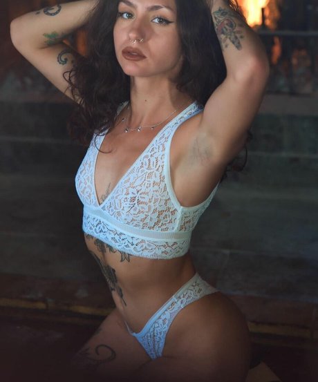 Foto di nudo di fuga di OnlyFans di Deeperse