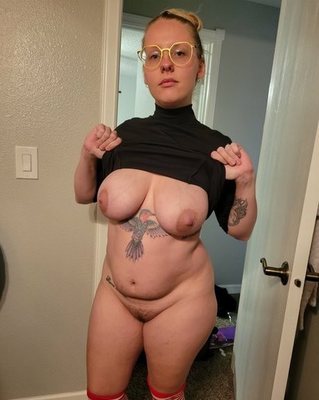 Foto di nudo di fuga di OnlyFans di Jessica Belle