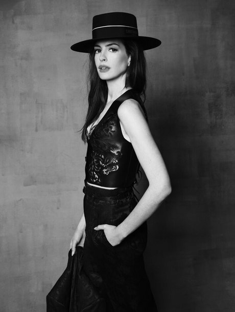 Anne Hathaway