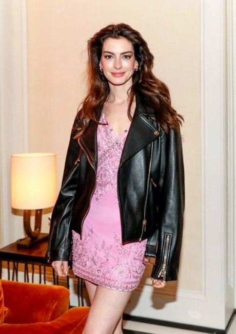 Anne Hathaway