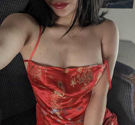 Foto di nudo di fuga di OnlyFans di Yoixuan