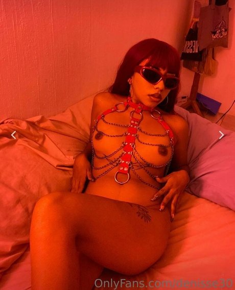 Foto di nudo di fuga di OnlyFans di Denisse30