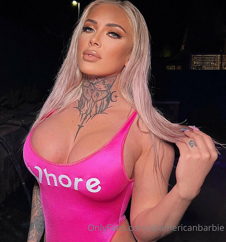 Christina Savoyy