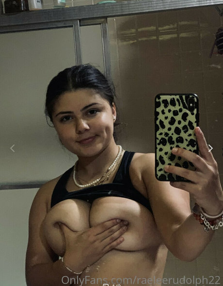 Foto di nudo di fuga di OnlyFans di Raelee Rudolph
