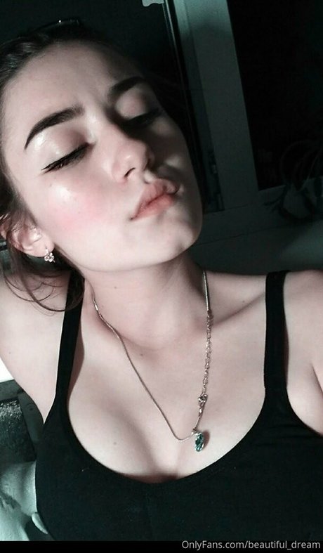 Foto di nudo di fuga di OnlyFans di Veryniceice