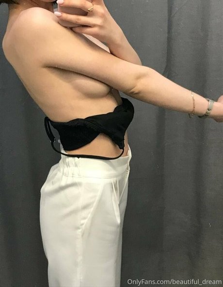 Foto di nudo di fuga di OnlyFans di Veryniceice