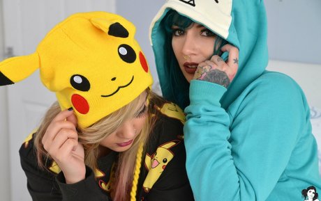 Katsandcrows