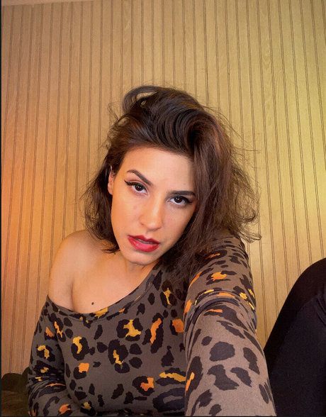 Foto di nudo di fuga di OnlyFans di Irma La Dulce Asmr