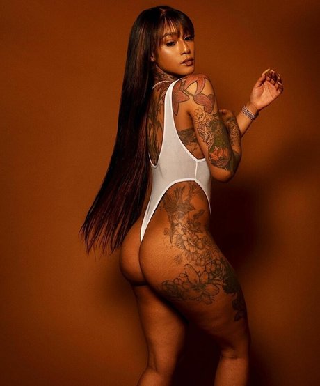 Mizz Twerksum