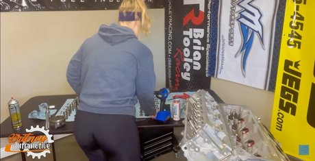 Britney Automotive Foto di nudo di fuga di OnlyFans di Britney Automotive #19