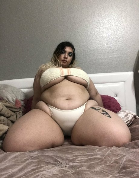 Foto di nudo di fuga di OnlyFans di Kushunlimited