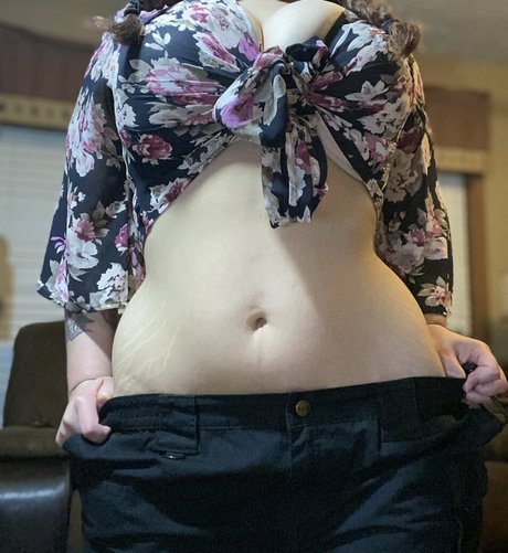 Foto di nudo di fuga di OnlyFans di Itsaaliyahjadee