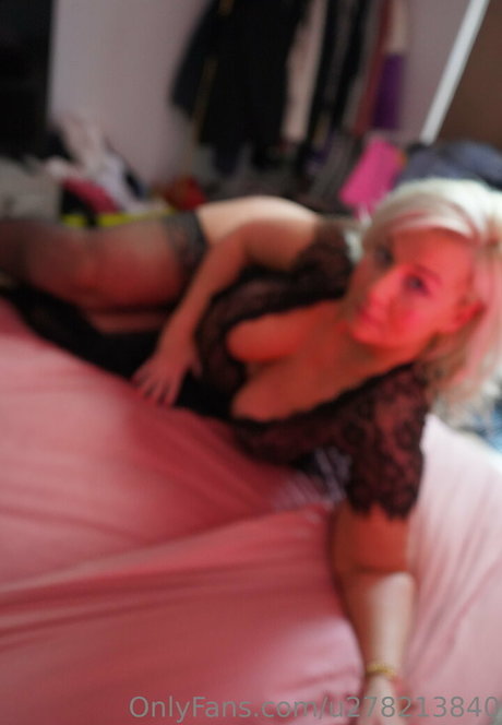 Foto di nudo di fuga di OnlyFans di Elixerr