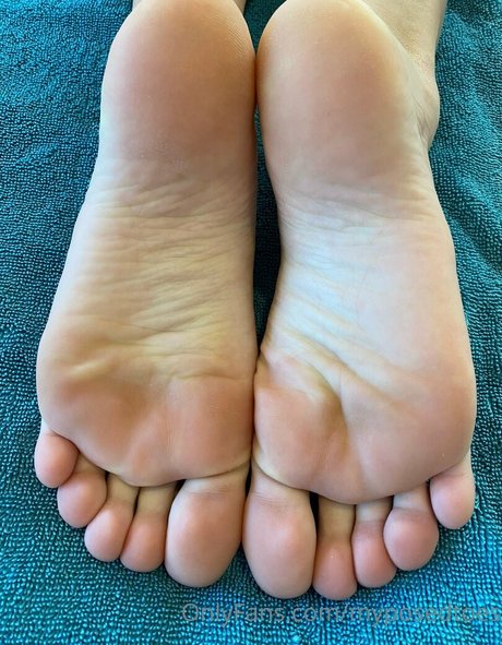 Myposedtoes